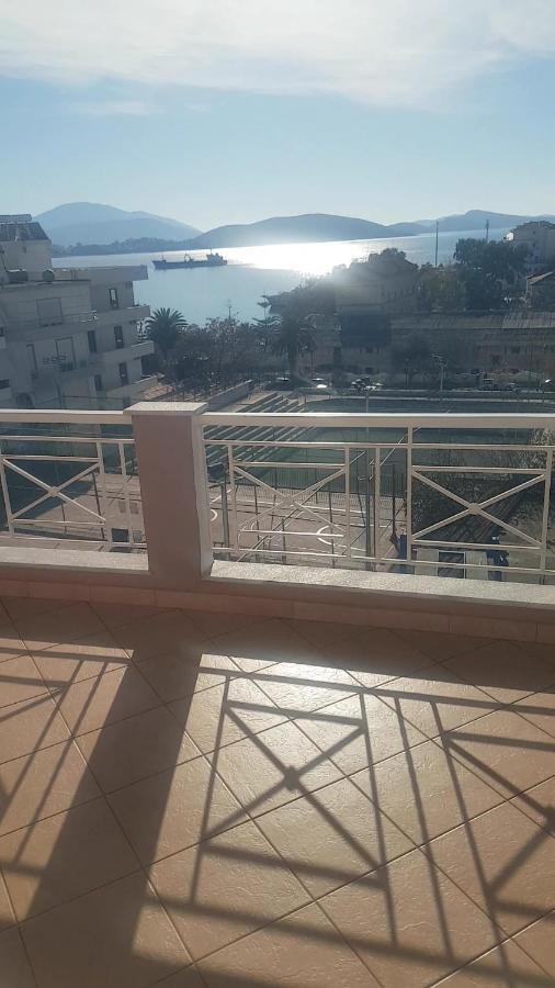 Aralis Rooms Sarandë Esterno foto